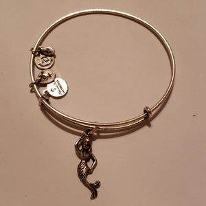 Mermaid bracelet